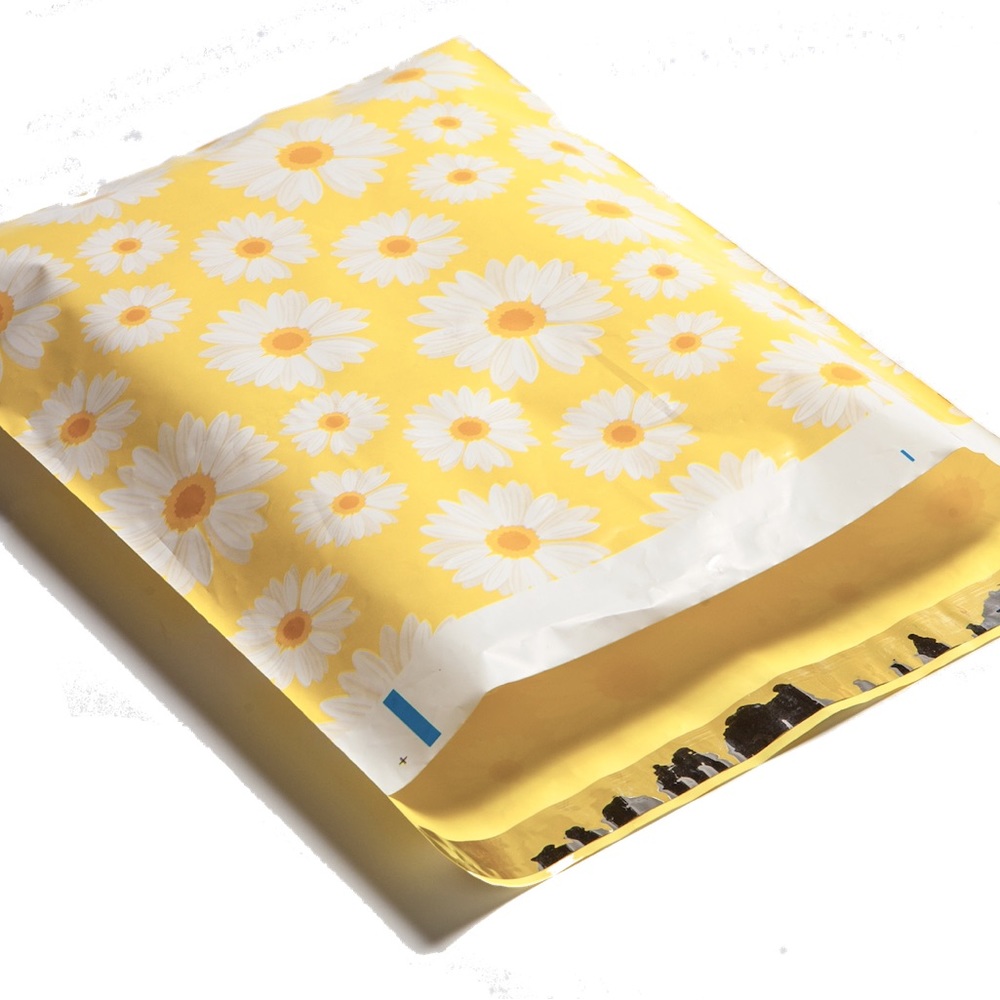Daisy Poly Mailers 10x13 Pack of 25 - Picture 3 of 4